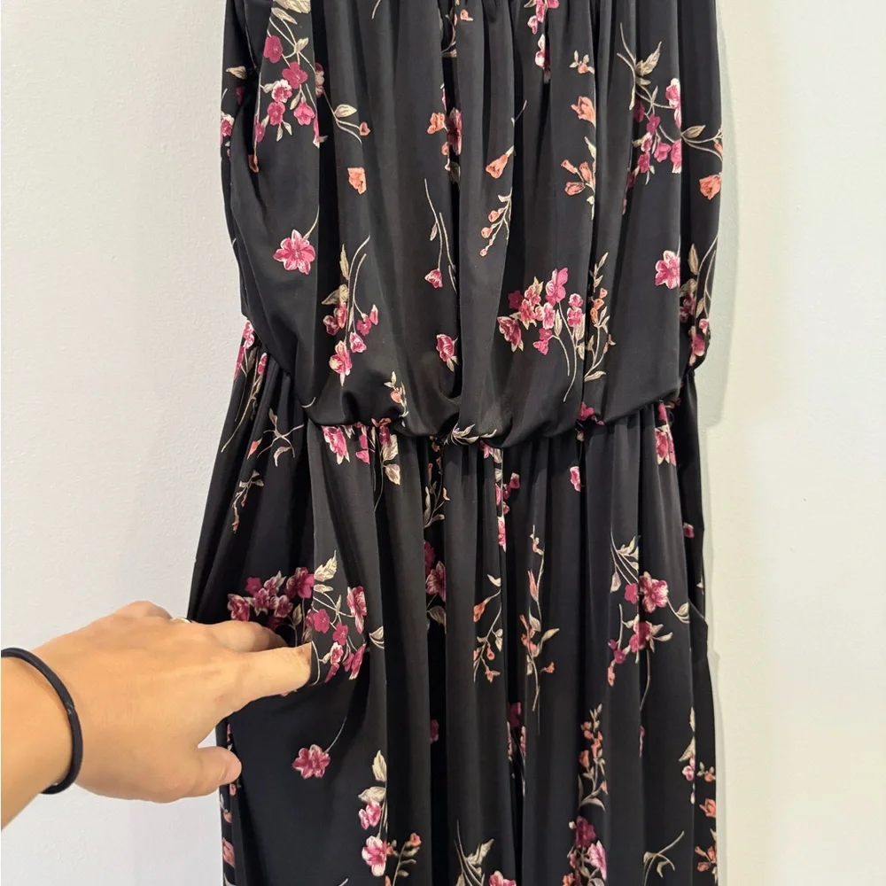 NWT Kaileigh Black Wide Leg Jumpsuit with Pink Floral Design Size Small - Picture 3 of 5